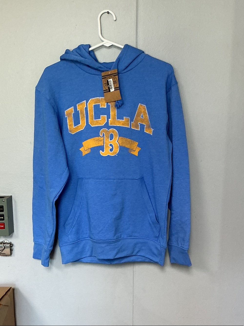 Rivalry Threads Men’s UCLA Bruins Hoodie